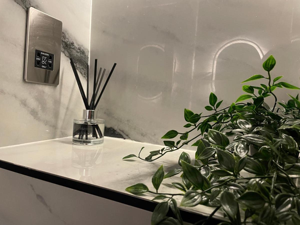 Luxury Apartment Edinburgh Centre With Steam Room Ngoại thất bức ảnh
