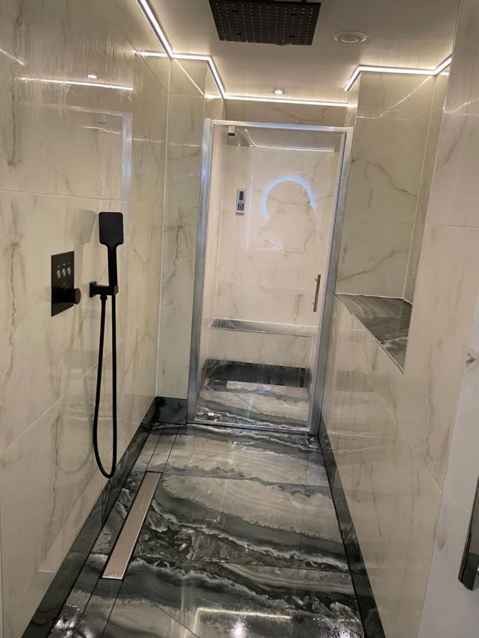 Luxury Apartment Edinburgh Centre With Steam Room Ngoại thất bức ảnh